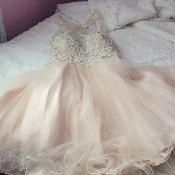 Dresses & Skirts - Formal dress